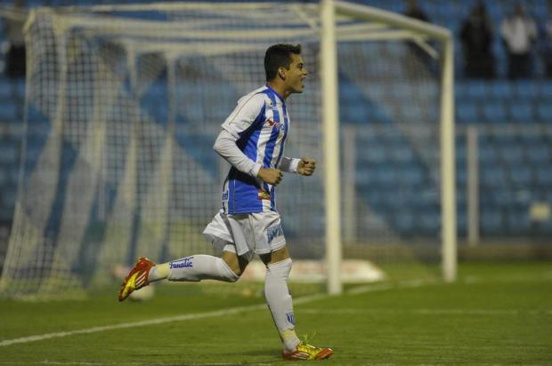 Miguel Livramento: Laércio é do América-MG e o Avaí não vai ganhar nada Flávio Neves/Agencia RBS