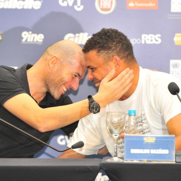Ronaldo sente a virilha e deve atuar poucos minutos no Jogo Contra a Pobreza Lauro Alves/Agencia RBS
