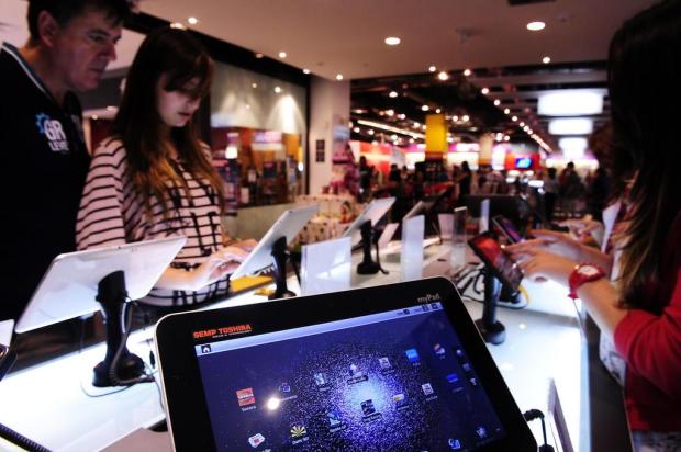Vendas de tablets crescem 127% em um ano no Brasil e país torna-se o 10º maior mercado mundial Ricardo Duarte/Agencia RBS