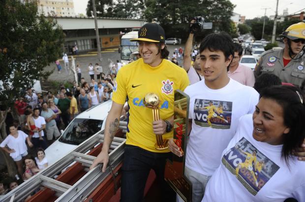 "Não teve um momento mais difícil, o Tite preparou muito bem o time", conta o goleiro Cássio Maicon Damasceno / "Não teve um momento mais difícil, o Tite preparou muito bem o time", conta o goleiro Cássio Maicon Damasceno /