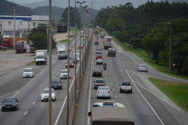Trânsito é tranquilo nas rodovias que levam ao interior do Estado Rafaela Martins/Agencia RBS Trânsito é tranquilo nas rodovias que levam ao interior do Estado Rafaela Martins/Agencia RBS