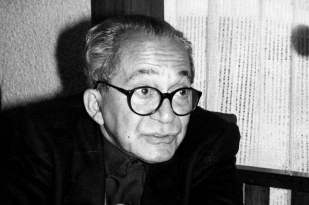 Morre o escritor Lêdo Ivo aos 88 anos Ver Descrição/Ver Descrição Morre o escritor Lêdo Ivo aos 88 anos Ver Descrição/Ver Descrição