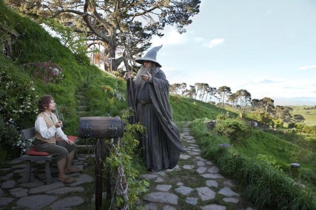 "Ser neto de J.R.R. Tolkien bloqueou minha escrita", diz Simon Tolkien warner bros/Divulgação