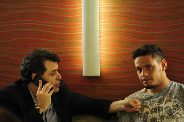 Carlos Eduardo confirma interesse do Inter: acerto depende de liberação Diego Vara/Agencia RBS