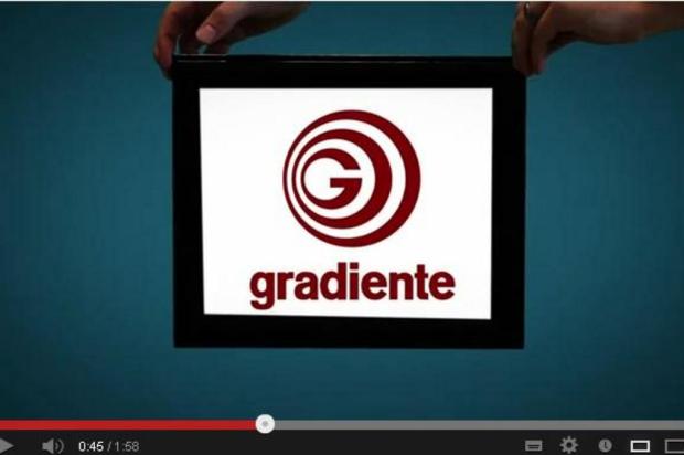Para evitar confusão, Gradiente publica vídeo para "esclarecer marca" iphone  Reprodução/Youtube