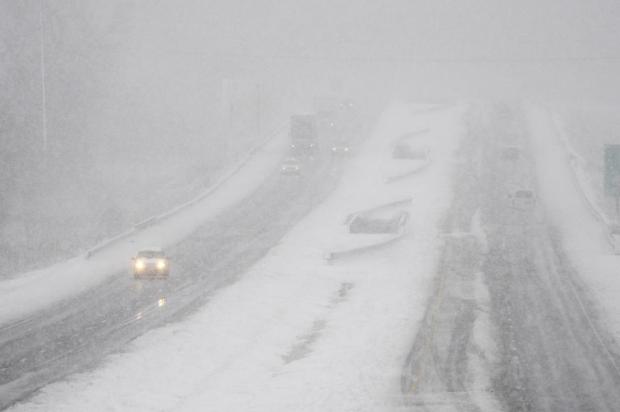 Tempestade de neve nos EUA causa mortos e feridos Mike Lawrence/AP
