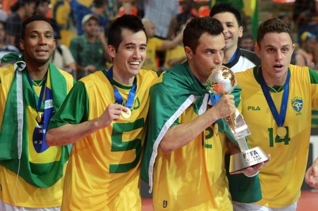 Falcão sobre comandante do futsal espanhol: "Falta de humildade" Pornchai Kittiwongsakul/AFP Falcão sobre comandante do futsal espanhol: "Falta de humildade" Pornchai Kittiwongsakul/AFP