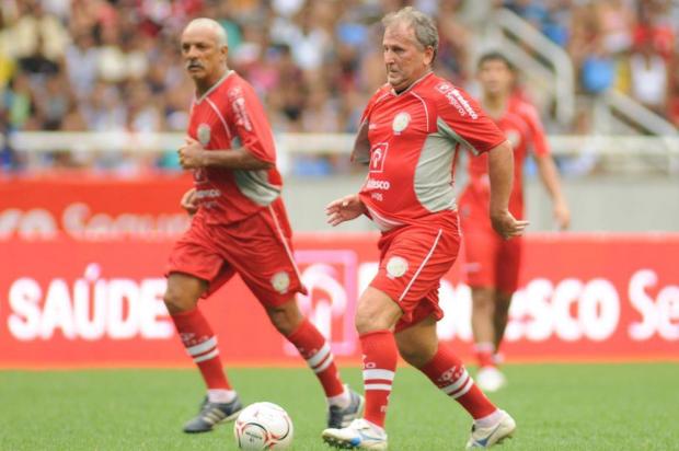 Zico comanda estrelas do esporte em jogo no Morumbi Wallace Teixeira/Photocamera Zico comanda estrelas do esporte em jogo no Morumbi Wallace Teixeira/Photocamera