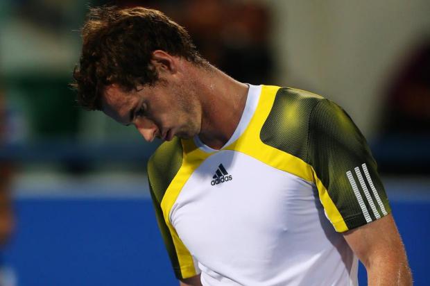 Andy Murray é derrotado por Janko Tipsarevic em Abu Dhabi Marwan Naamani/AFP