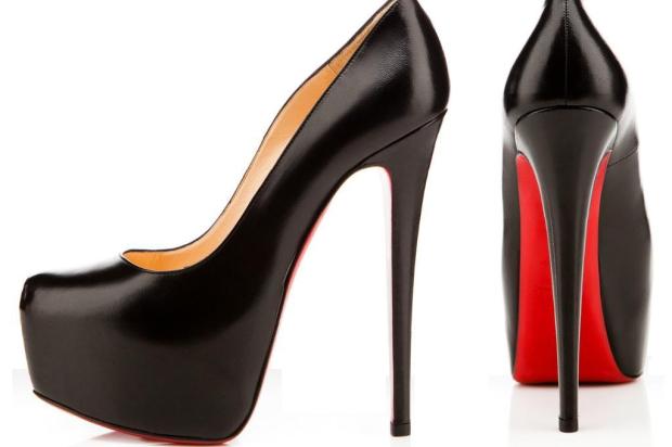Louboutin ganha na Justiça exclusividade de solados vermelhos Chistian Louboutin/divulgação
