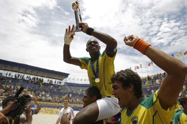 Júnior Negão é o novo técnico da seleção brasileira de futebol de areia AP Photo/ Ricardo Moraes/ Júnior Negão é o novo técnico da seleção brasileira de futebol de areia AP Photo/ Ricardo Moraes/