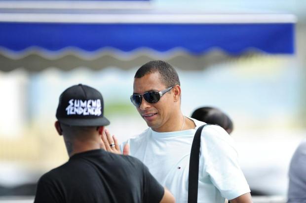 De volta ao Atlético-MG, Gilberto Silva rechaça vontade de se aposentar Ricardo Duarte/Agencia RBS De volta ao Atlético-MG, Gilberto Silva rechaça vontade de se aposentar Ricardo Duarte/Agencia RBS