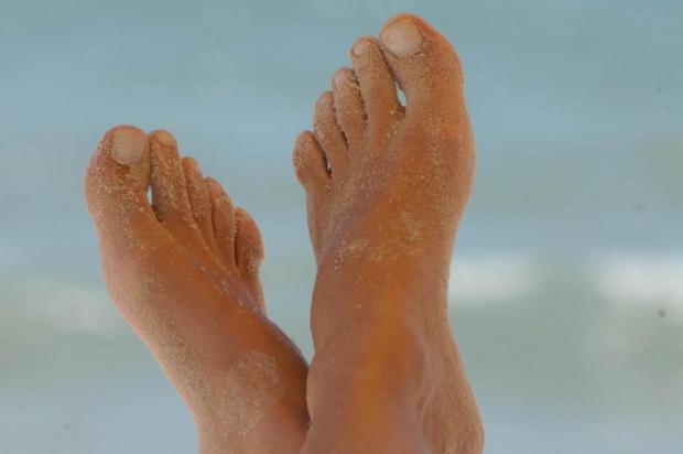 Alongamento dos pés ajuda a evitar dores Susi Padilha/Agencia RBS