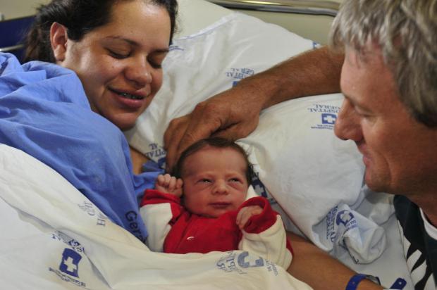 Angelo Martins Bonatto é o primeiro bebê do ano em Caxias Roni Rigon/Agencia RBS Angelo Martins Bonatto é o primeiro bebê do ano em Caxias Roni Rigon/Agencia RBS
