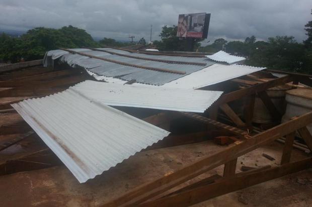 Hospital Bom Pastor é destelhado em Ijuí Ethel Ribas/Divulgação Hospital Bom Pastor é destelhado em Ijuí Ethel Ribas/Divulgação
