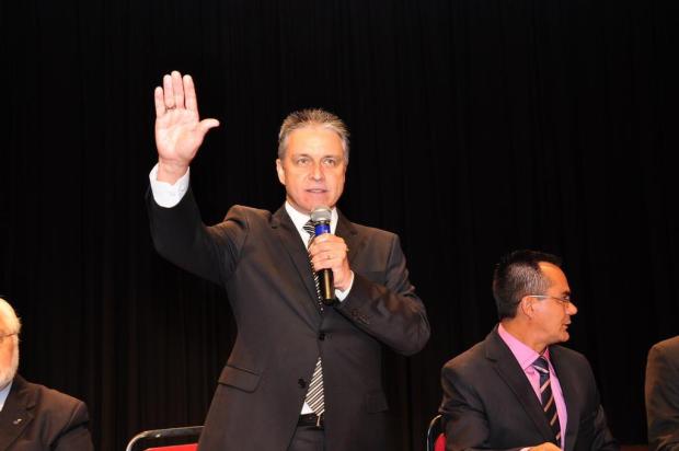Minimizando o fato de não ter maioria na Câmara, Aníbal Moacir promete que saúde será prioridade em São Leopoldo Nilson Winter/Divulgação Minimizando o fato de não ter maioria na Câmara, Aníbal Moacir promete que saúde será prioridade em São Leopoldo Nilson Winter/Divulgação