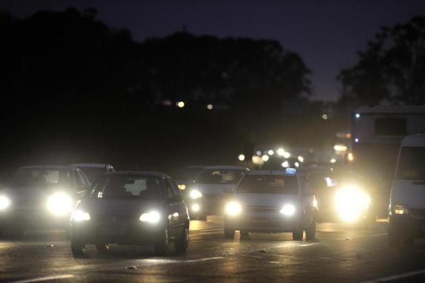 Madrugada tem trânsito intenso na freeway e na ERS-030 Lauro Alves/Agencia RBS