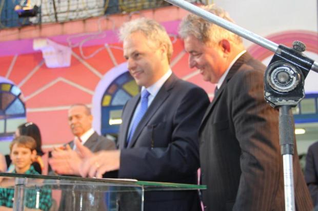 Marco Alba assume Gravataí e promete resgatar serviços públicos Plinio Nunes Secom/Divulgação Marco Alba assume Gravataí e promete resgatar serviços públicos Plinio Nunes Secom/Divulgação