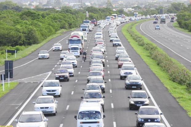 Retorno do Litoral pela freeway tem fluxo intenso e pontos de lentidão Ronaldo Bernardi/Agencia RBS