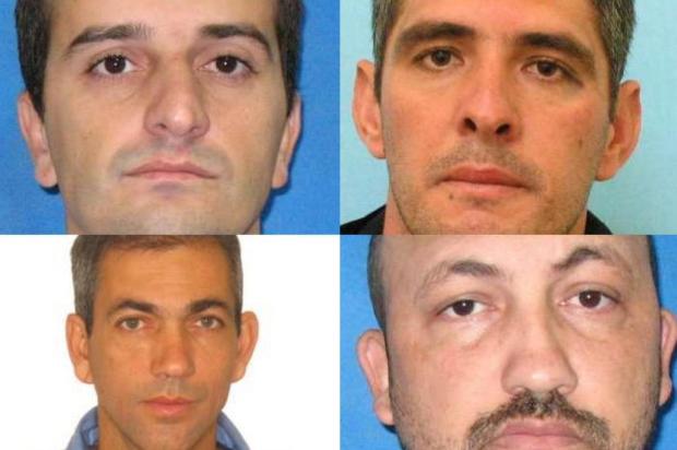 FOTOS: Polícia divulga nomes dos suspeitos de assalto a fábrica em Cotiporã Divulgação/Divulgação FOTOS: Polícia divulga nomes dos suspeitos de assalto a fábrica em Cotiporã Divulgação/Divulgação