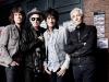 Rolling Stones: O disco "Exile On Main Street" (exílio na rua principal) surgiu com o fato de que a banda fugir dos impostos do Reino Unido nos anos 1970. A ironia é: o país escolhido para gastar menos foi França.