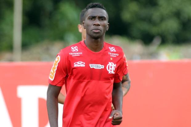 Um dia após ser apresentado no São Paulo, Negueba sofre grave lesão Bernardo Monteiro, Vipcomm/ Um dia após ser apresentado no São Paulo, Negueba sofre grave lesão Bernardo Monteiro, Vipcomm/