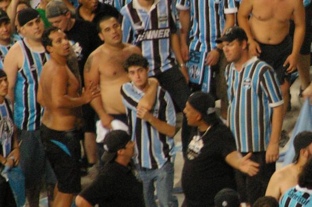 Alemão da Geral diz que teve casa invadida por Zóio Especial/ Alemão da Geral diz que teve casa invadida por Zóio Especial/