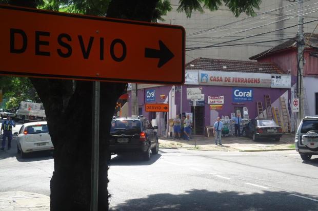 Mesmo bloqueada, Rua Anita Garibaldi apresenta trânsito normal Bruna Vargas/Agencia RBS