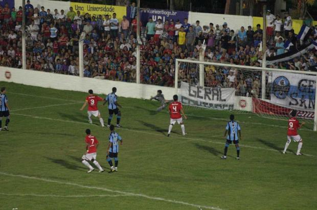 Tradicional competição de base, Copa Santiago começa nesta quinta-feira Léo Fumaco/Especial/BD/