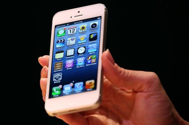 Presidente de marketing da Apple nega a fabricação de iPhone mais barato Justin Sullivan/Getty Images/AFP/GETTY IMAGES NORTH AMERICA Presidente de marketing da Apple nega a fabricação de iPhone mais barato Justin Sullivan/Getty Images/AFP/GETTY IMAGES NORTH AMERICA