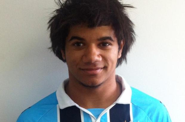 Grêmio contrata jovem promessa de 16 anos que atuava no Juventude Divulgação,Bolla Press/Divulgação,Bolla Press Grêmio contrata jovem promessa de 16 anos que atuava no Juventude Divulgação,Bolla Press/Divulgação,Bolla Press