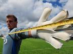 Conheça Gott, o maior goleiro do Gauchão 2013 com 2m01cm de altura Fernando Gomes/Agencia RBS
