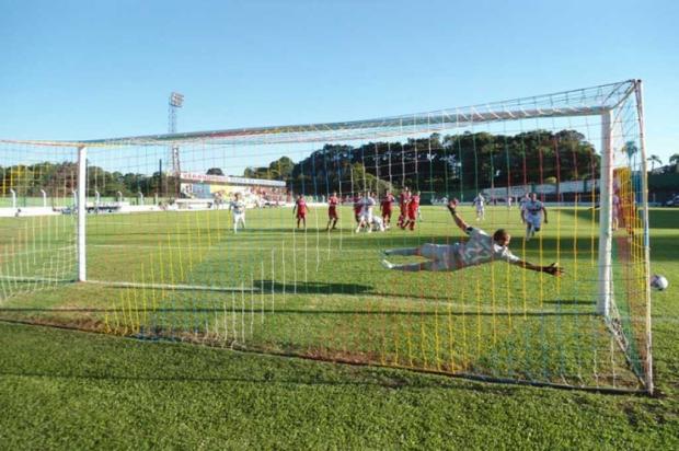 Inter B vence amistoso contra o Veranópolis por 2 a 1 Carlos Alberto Jung/VEC/Divulgação/