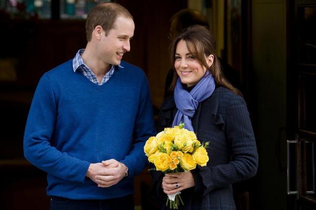 Nascimento do primogênito de William e Kate é confirmado para julho AFP PHOTO/Leon Neal/FILES/AFP FILES Nascimento do primogênito de William e Kate é confirmado para julho AFP PHOTO/Leon Neal/FILES/AFP FILES