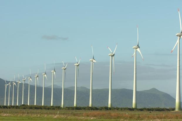 Investimentos em energia limpa caem 11% em 2012 Genaro Joner/Agencia RBS Investimentos em energia limpa caem 11% em 2012 Genaro Joner/Agencia RBS