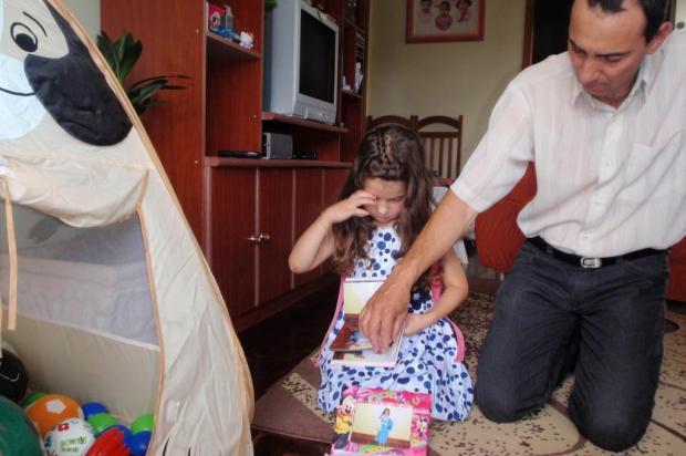 Decisão judicial em São Valentim elimina limite de idade para o primeiro ano do Ensino Fundamental Marielise Ferreira/Agencia RBS Decisão judicial em São Valentim elimina limite de idade para o primeiro ano do Ensino Fundamental Marielise Ferreira/Agencia RBS