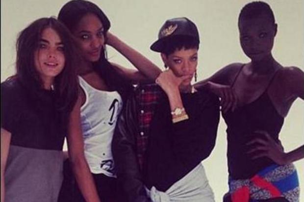 Vídeo sobre coleção de Rihanna para River Island cai na internet Instagram/Reprodução