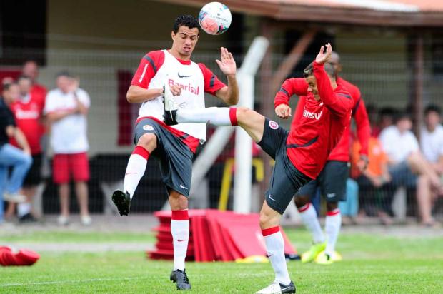 Dunga repete formação e prepara time para o primeiro jogo-treino Mauro Vieira/Agência RBS/