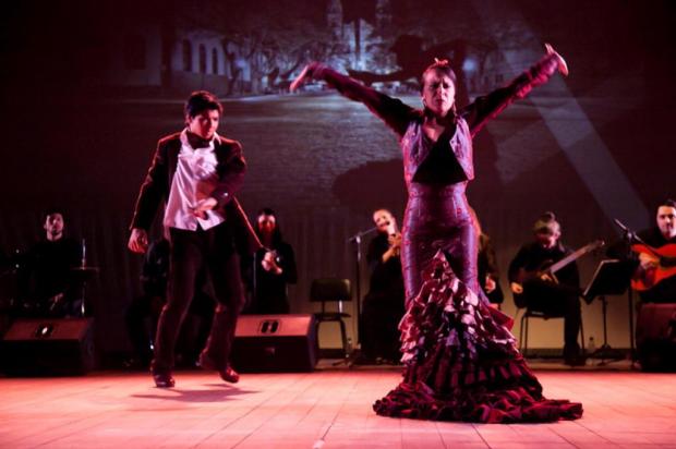 Montagem premiada de flamenco tem sessão neste sábado Carlos Sillero/Divulgação