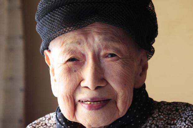 Poeta japonesa Toyo Shibata morre aos 101 anos Masafumi Hikita/AFP Poeta japonesa Toyo Shibata morre aos 101 anos Masafumi Hikita/AFP