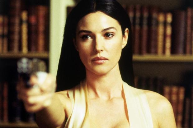 Monica Bellucci estaria se mudando para o Brasil com o marido Ver Descrição/Ver Descrição