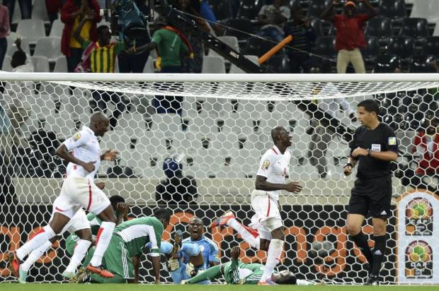 Nigéria leva gol nos acréscimos e empata com Burkina Faso Francisco Leong/AFP