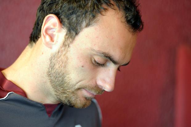 Com lesão na coxa, Paraná desfalca o Caxias pelos próximos três jogos no Gauchão Juan Barbosa, Agência RBS/ Com lesão na coxa, Paraná desfalca o Caxias pelos próximos três jogos no Gauchão Juan Barbosa, Agência RBS/