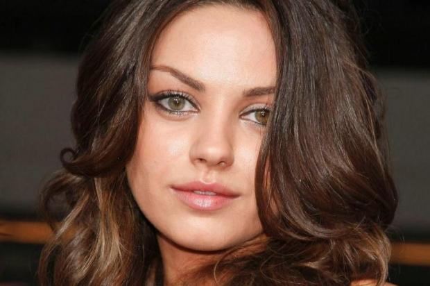 Homem que perseguiu Mila Kunis ficará seis meses em centro de reabilitação Reprodução/Site Wallcrow Homem que perseguiu Mila Kunis ficará seis meses em centro de reabilitação Reprodução/Site Wallcrow