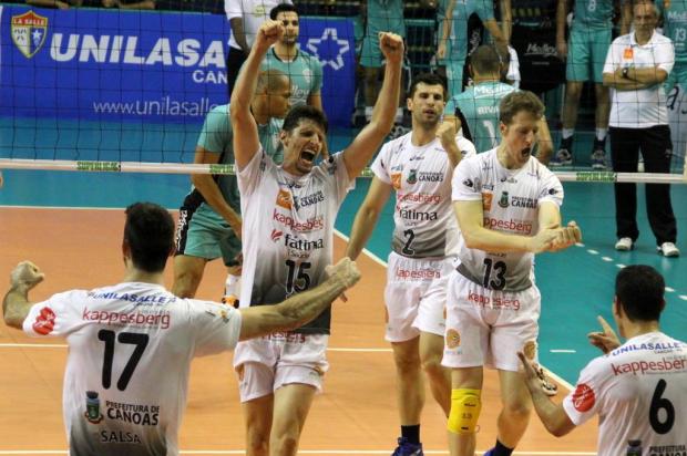 Canoas vence Campinas e ultrapassa rival na tabela da Superliga Masculina  Fernando Potrick/Divulgação