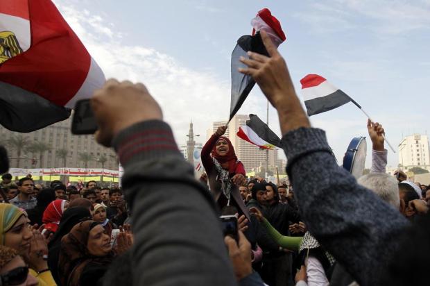 Manifestações no Egito no segundo aniversário da "revolução" MOHAMMED ABED/AFP Manifestações no Egito no segundo aniversário da "revolução" MOHAMMED ABED/AFP