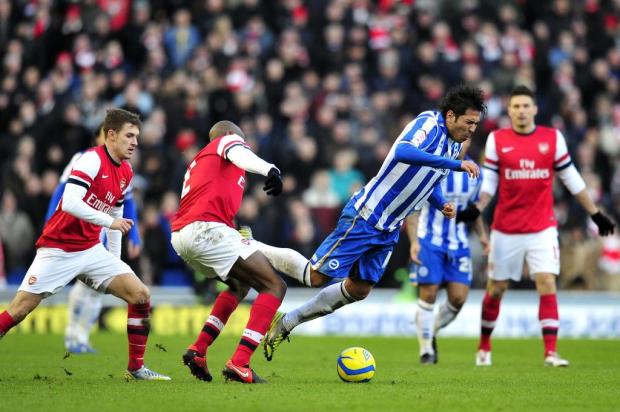 Com dificuldades, Arsenal passa por time da segundona na Copa da Inglaterra Glyn Kirk/AFP
