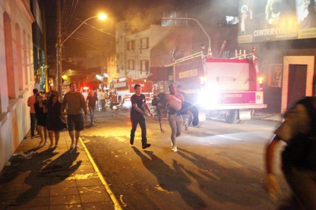 Pelo menos 186 pessoas morreram devido a incêndio em boate em Santa Maria Germano Roratto/Especial