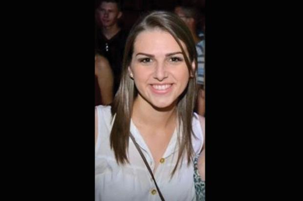 Juciane Bonella, estudante de São Marcos, é transferida para Hospital em Porto Alegre Facebook/ Reprodução/ Juciane Bonella, estudante de São Marcos, é transferida para Hospital em Porto Alegre Facebook/ Reprodução/