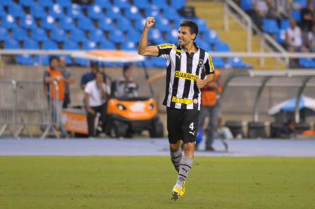 Com gol de Bolívar, Botafogo e Fluminense empatam em clássico no Rio Bruno Turano/AGIF/Flickr Botafogo/ Com gol de Bolívar, Botafogo e Fluminense empatam em clássico no Rio Bruno Turano/AGIF/Flickr Botafogo/